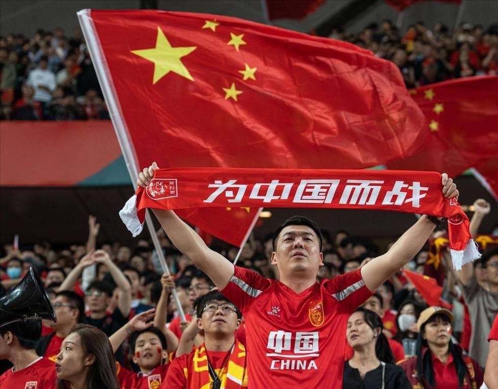 联动界倒霉的神，《使命召唤手游》《暗区突围》！